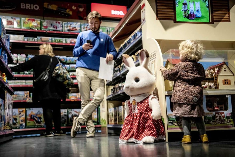 VVN store shelving systems, professional sales equipment